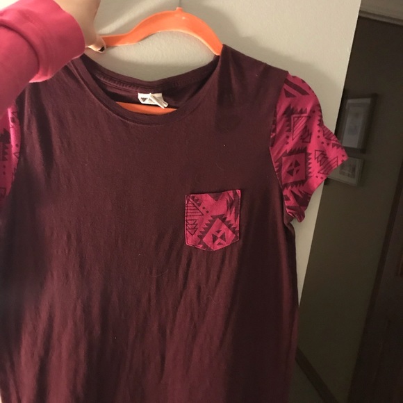 2 PINK shirts - Picture 2 of 6